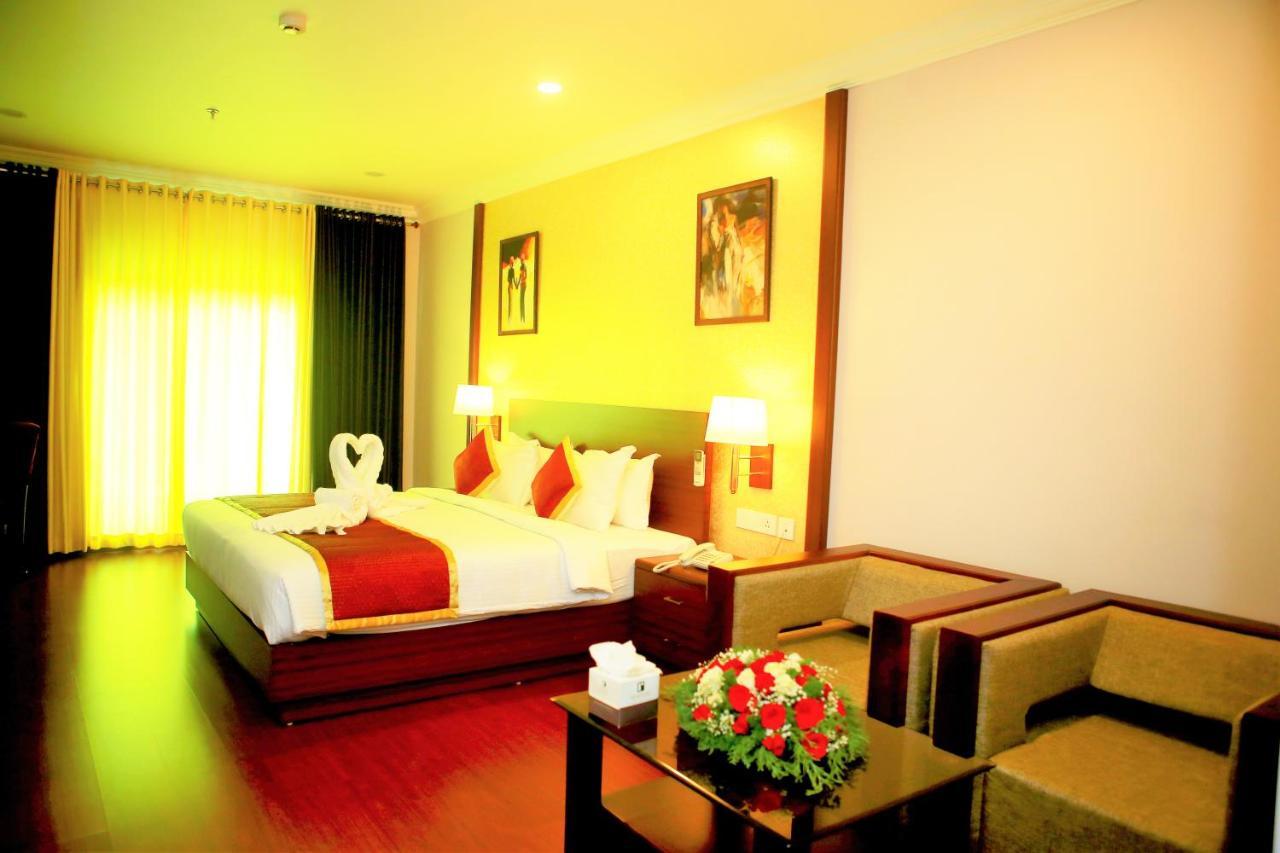 Seashore Residency Kodungallur Exterior photo
